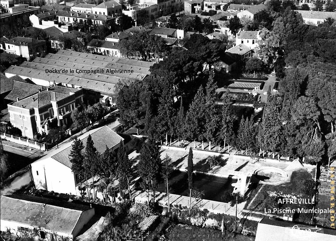 Affreville - Piscine municiaple et les Docks de la Compagnie Algerienne.jpg